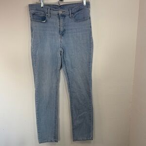 Levi's Women's Light Blue Skinny Jeans